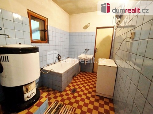 Prodaný dům 148 m², pozemek 1948 m²