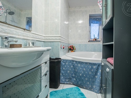Prodaný dům 183 m², pozemek 1005 m²