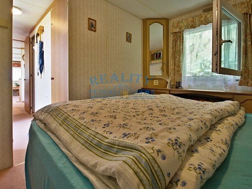 Prodaná chata 45 m², pozemek 588 m²
