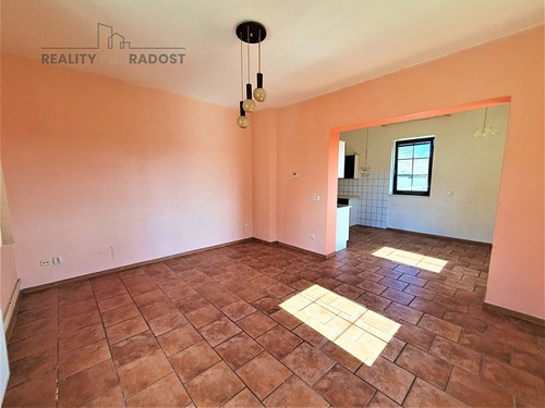 Prodaná vila 146 m², pozemek 975 m²