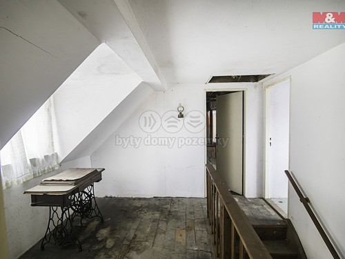 Prodaná chata 120 m², pozemek 6375 m²