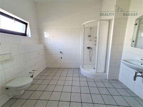 Prodaná vila 146 m², pozemek 975 m²
