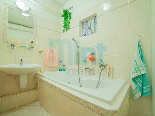 Prodaný dům 215 m², pozemek 463 m²