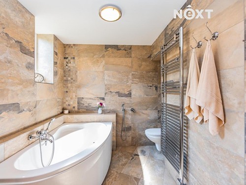 Prodaný dům 220 m², pozemek 1449 m²