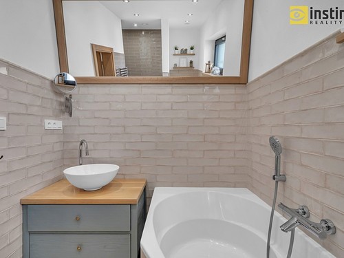 Prodaný dům 214 m², pozemek 1004 m²