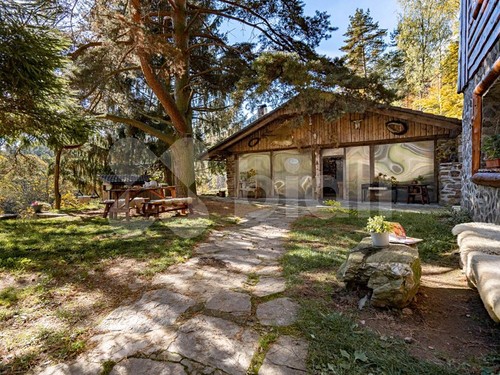 Prodaný dům 98 m², pozemek 4363 m²