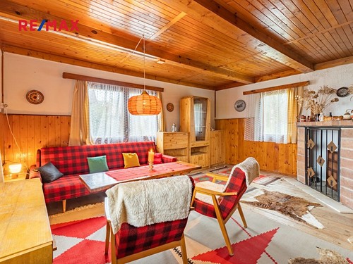 Prodaná chata 100 m², pozemek 497 m²