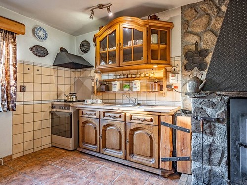 Prodaný dům 98 m², pozemek 4363 m²