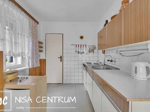 Prodaný dům 200 m², pozemek 601 m²