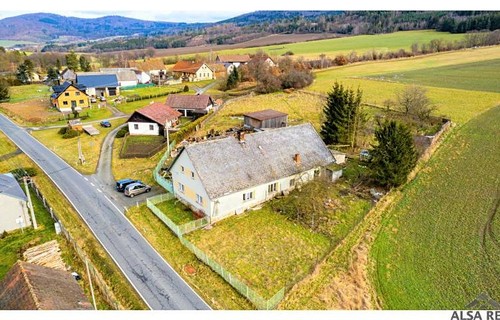 Prodaný dům 265 m², pozemek 4048 m²
