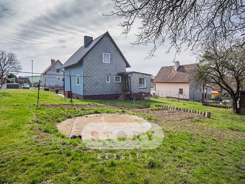 Prodaný dům 100 m², pozemek 664 m²