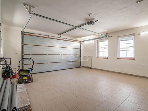 Prodaný dům 375 m², pozemek 750 m²