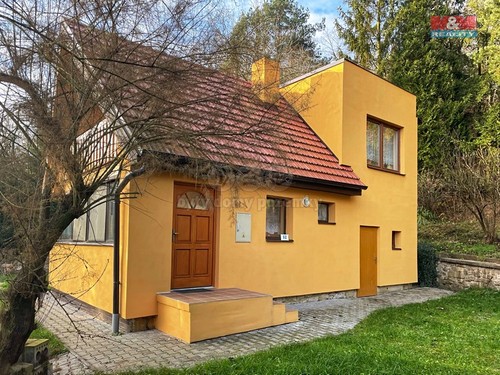 Prodaná chata 78 m², pozemek 655 m²