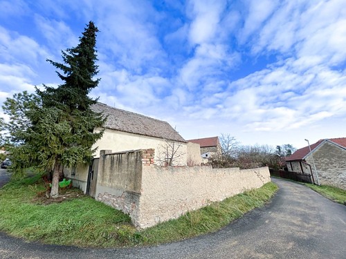 Prodaný dům 400 m², pozemek 920 m²