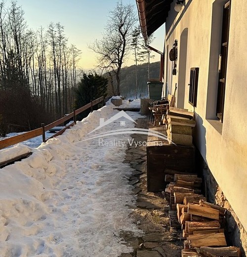 Prodaný dům 200 m², pozemek 755 m²