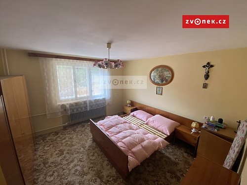 Prodaný dům 300 m², pozemek 928 m²