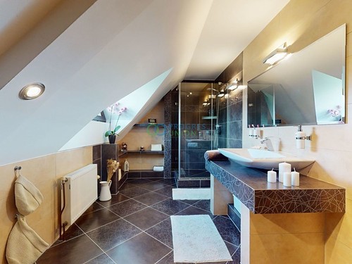 Prodaný dům 220 m², pozemek 977 m²