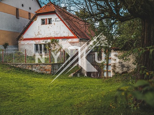 Prodaná zemědělská usedlost 300 m², pozemek 1103 m²