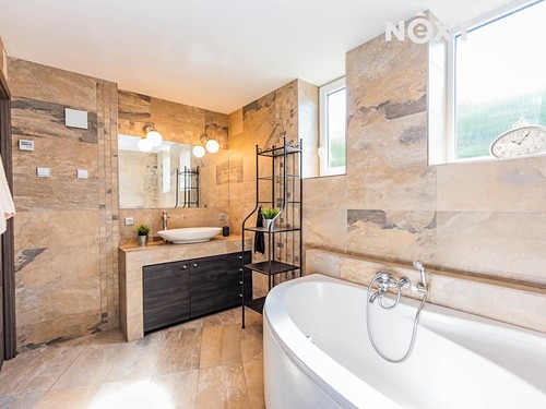Prodaný dům 220 m², pozemek 1449 m²