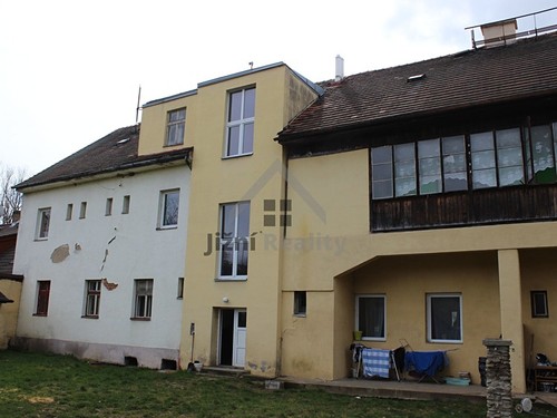 Prodaný dům 710 m², pozemek 1374 m²