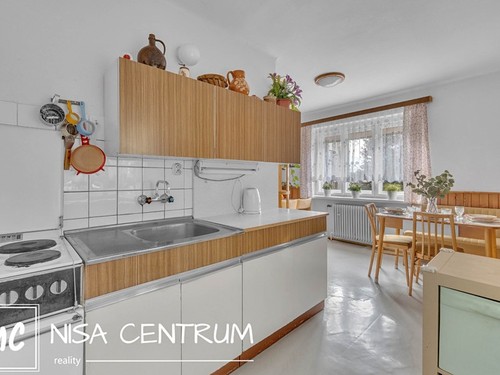 Prodaný dům 200 m², pozemek 601 m²