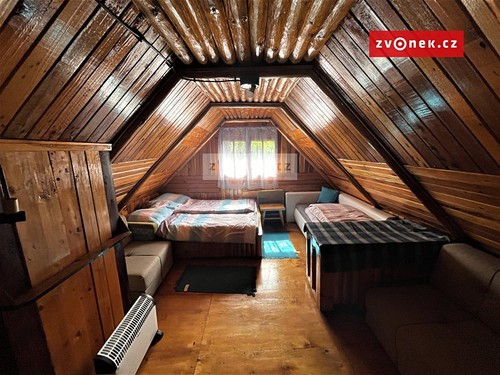 Prodaná chata 40 m², pozemek 1 m²