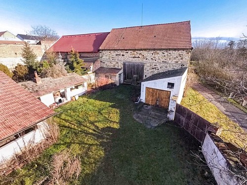 Prodaný dům 400 m², pozemek 920 m²