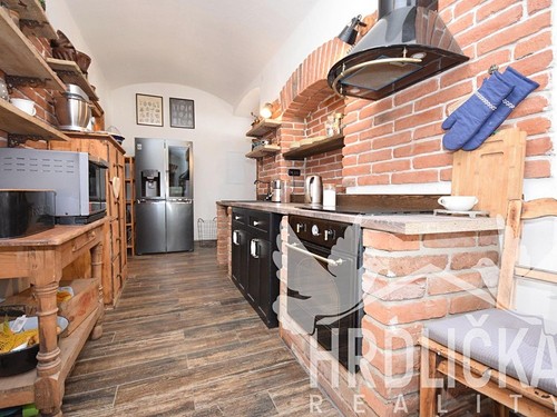 Prodaný dům 170 m², pozemek 2453 m²