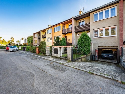 Prodaný dům 90 m², pozemek 444 m²