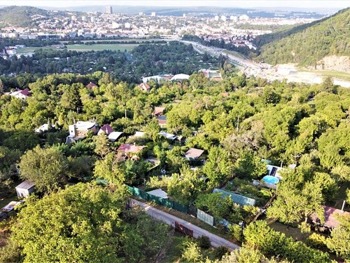 Prodaná chata 17 m², pozemek 356 m²