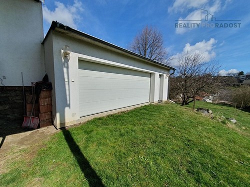 Prodaná vila 146 m², pozemek 975 m²