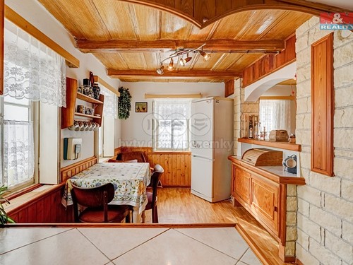 Prodaná chalupa 380 m², pozemek 2116 m²