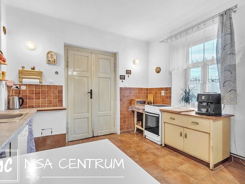 Prodaný dům 250 m², pozemek 3801 m²