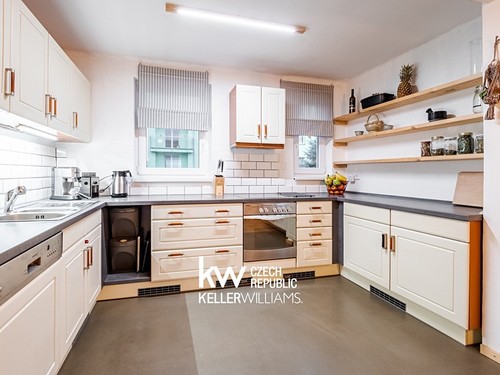 Prodaný dům 246 m², pozemek 732 m²