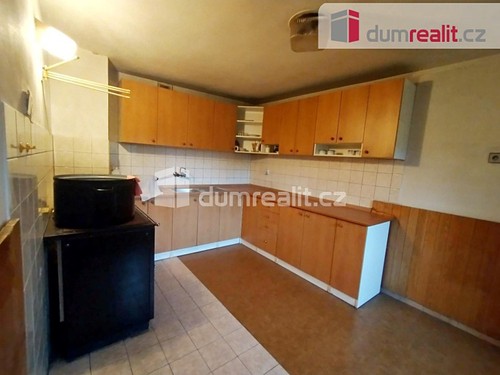 Prodaný dům 148 m², pozemek 1948 m²