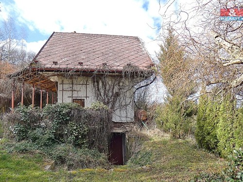Prodaná chata 40 m², pozemek 580 m²