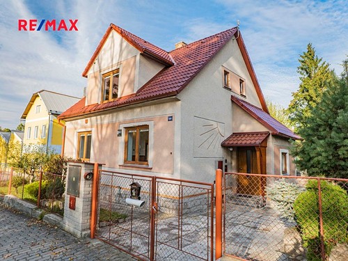 Prodaná chalupa 103 m², pozemek 879 m²