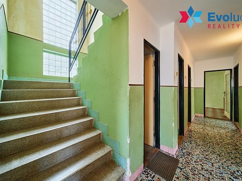 Prodaný dům 223 m², pozemek 976 m²