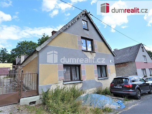 Prodaný dům 220 m², pozemek 6133 m²