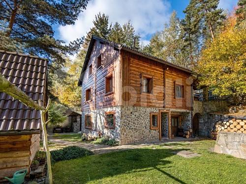 Prodaný dům 98 m², pozemek 4363 m²