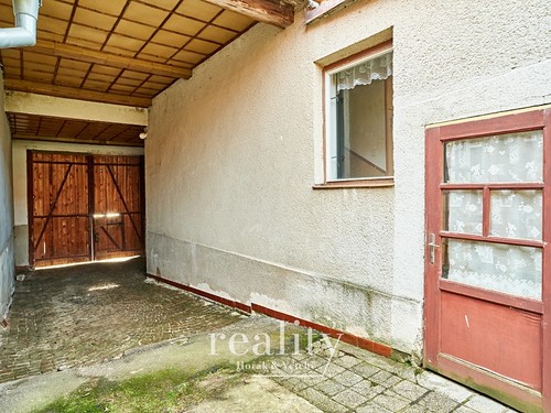 Prodaný dům 232 m², pozemek 2293 m²