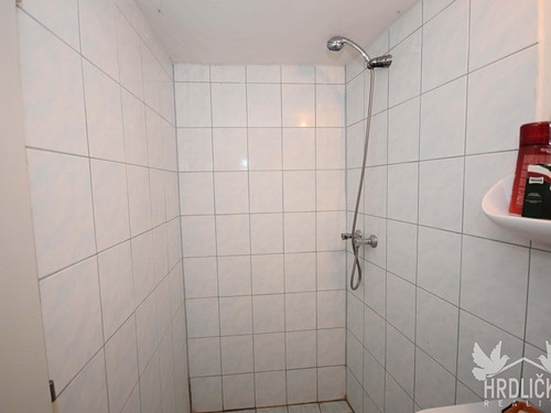 Prodaná chalupa 34 m², pozemek 94 m²