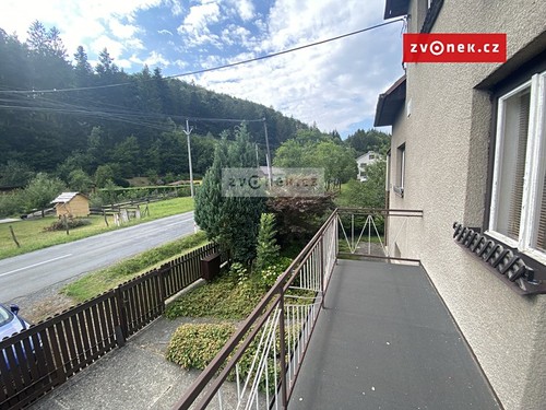 Prodaný dům 300 m², pozemek 928 m²