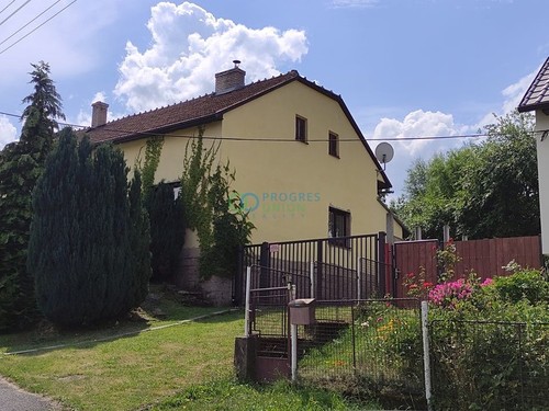 Prodaný dům 120 m², pozemek 1223 m²