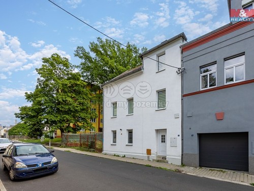 Prodaný dům 270 m², pozemek 585 m²