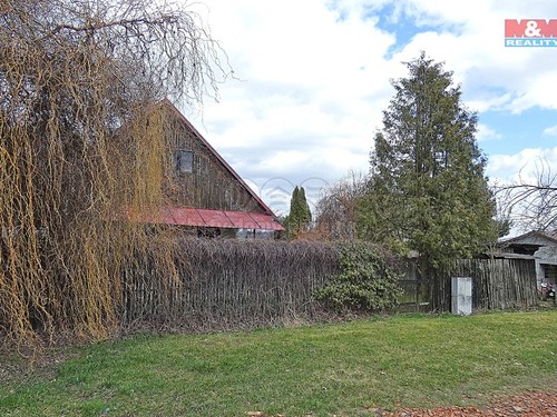 Prodaná chata 40 m², pozemek 580 m²