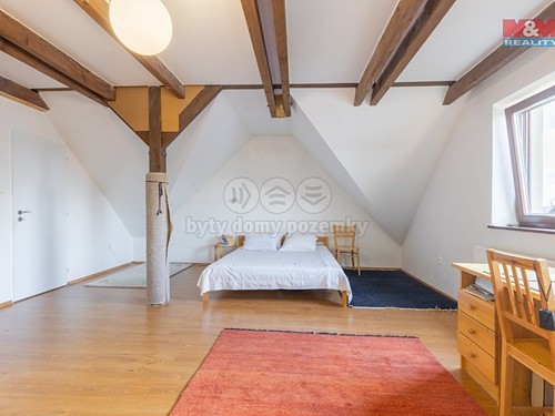 Prodaný dům 200 m², pozemek 5937 m²