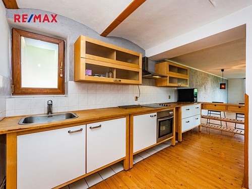 Prodaný dům 225 m², pozemek 992 m²