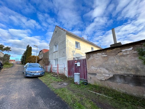 Prodaný dům 400 m², pozemek 920 m²