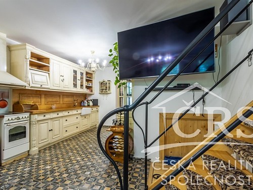Prodaný dům 334 m², pozemek 893 m²